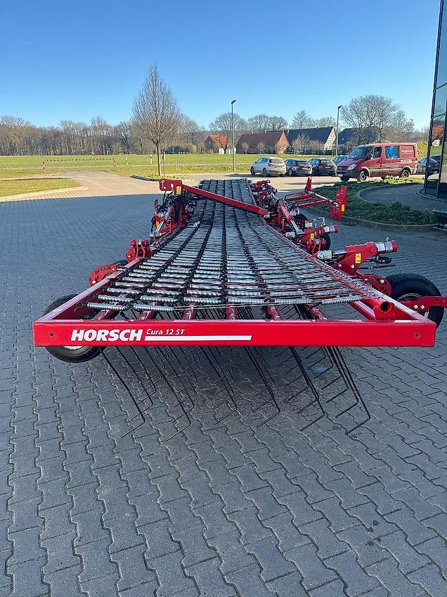 Horsch Cura 12 St