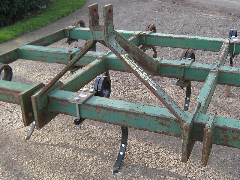 Cousins Pigtail cultivator