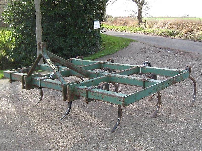 Cousins Pigtail cultivator