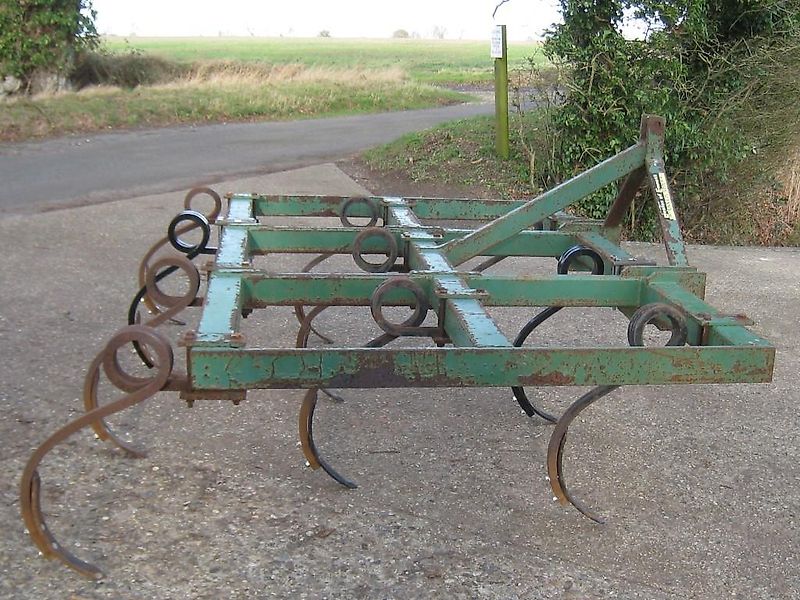 Cousins Pigtail cultivator