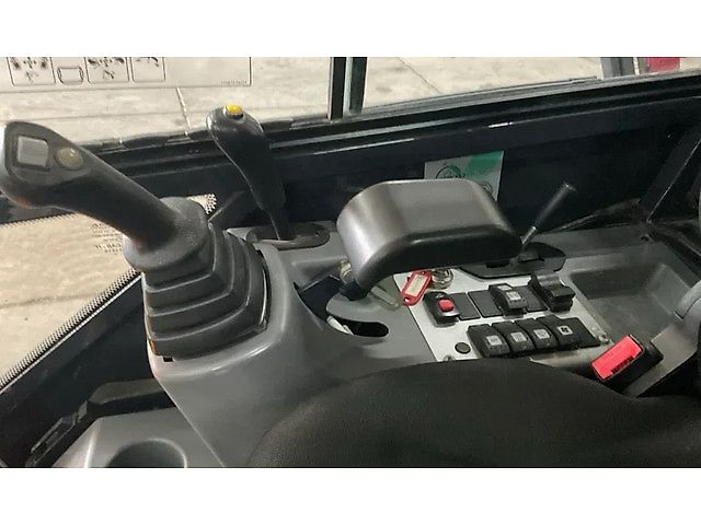 Yanmar SV17 minikraan ca 1300 draaiuren