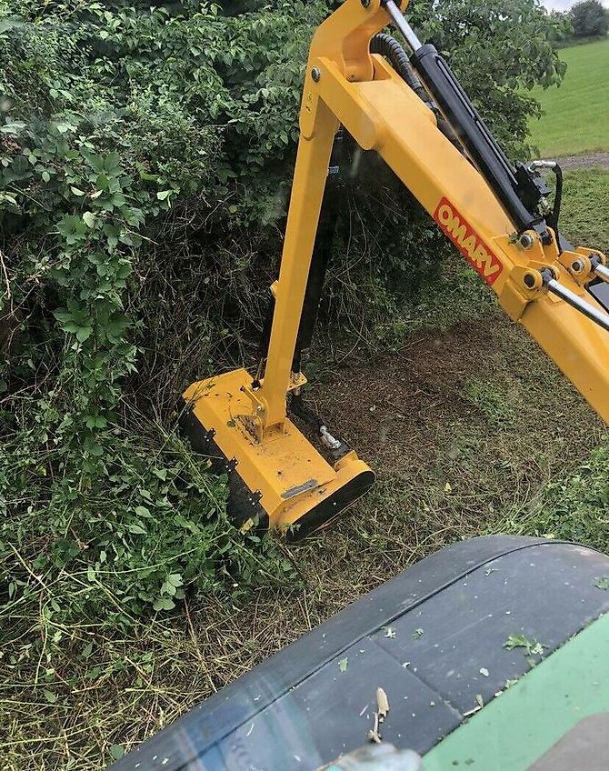 Omarv Böschungsmulcher Auslegemulcher Schlegelmulcher Mulcher