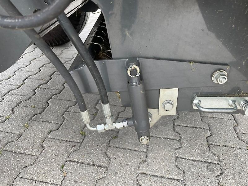 Claas ROLLANT 520 RC