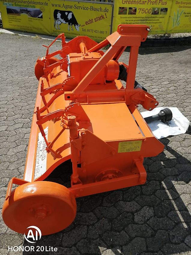 Howard Howard Modell Type HB-205-540T Bodenfräse 205 cm Arbeitsbreite mit 400 mm großen Stützrädern neuwertigen Fräßmesser keine Maschio Fräse Celli