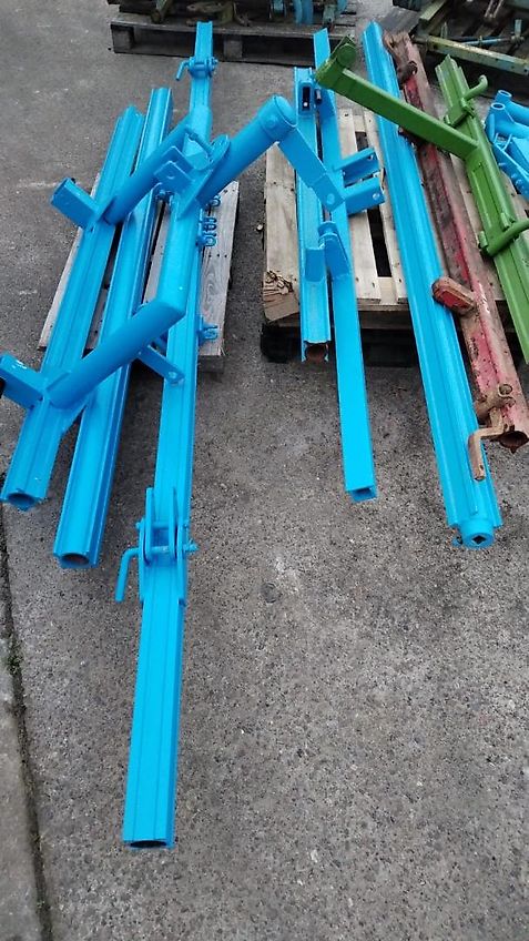 Amazone Howard Stützräder 500 mm mit Flanschplatte Stützräder mit Halterungen Befstigungsmaterial zur exaktren Tiefenführung von Stützrädern geschraubter Grubberstil passen für Howard Grubber Ballastplatten Koffergewichte