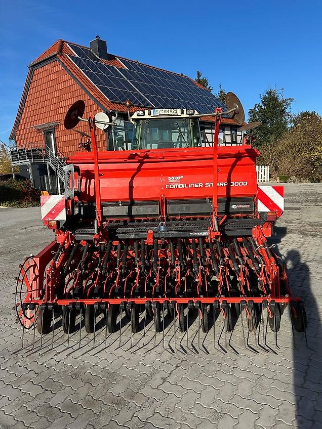 Kuhn Sitera 3000 auf HR 304 Kreiselegge Drillmaschine