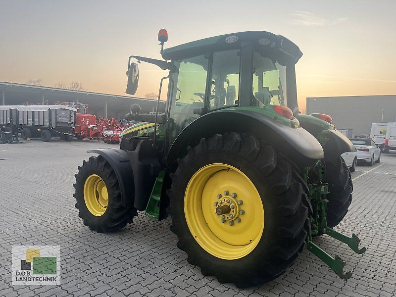 John Deere 6110M