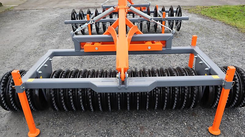 AgroXX MAXXIMUS - CAMBRIDGE FRONTPACKER--3.0 m mit Lenkbock - 525mm Ringe--