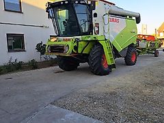 Claas TUCANO 320