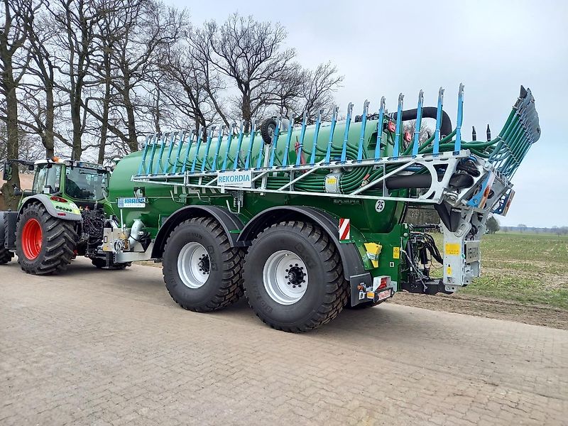 Meyer-Lohne Rekordia XL 18500L + Bomech farmer 15m