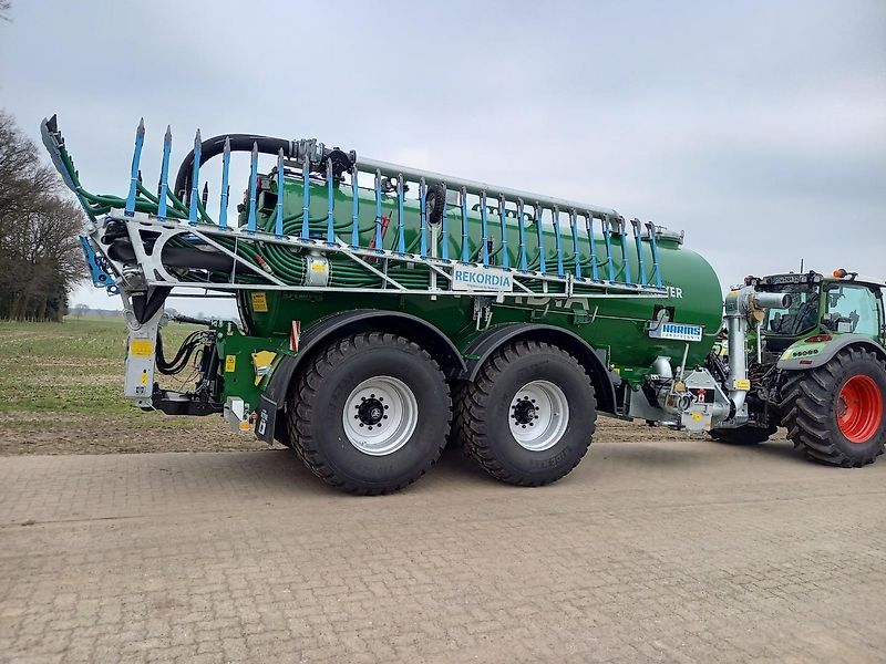 Meyer-Lohne Rekordia XL 18500L + Bomech farmer 15m