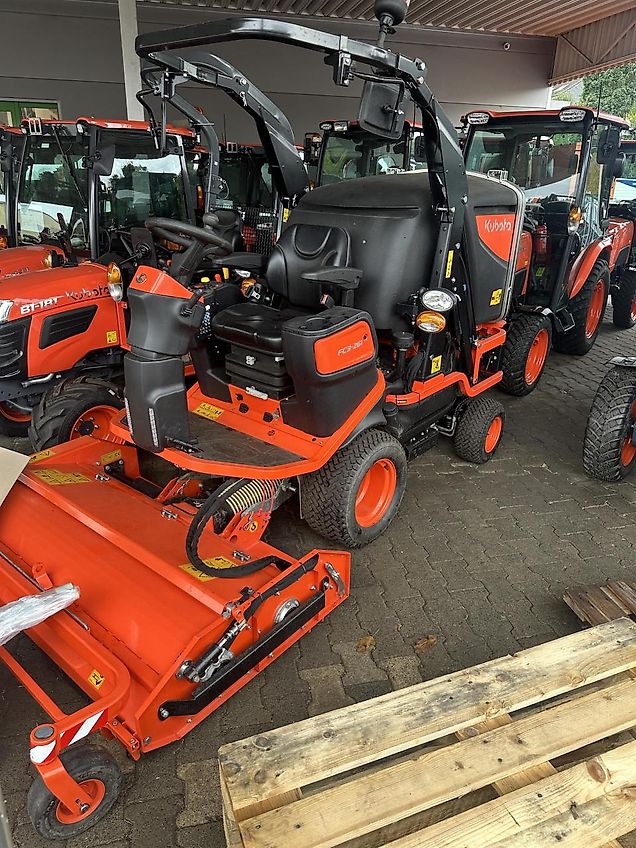 Kubota FC3-261
