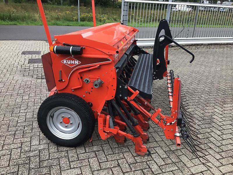 Kuhn Premia 300