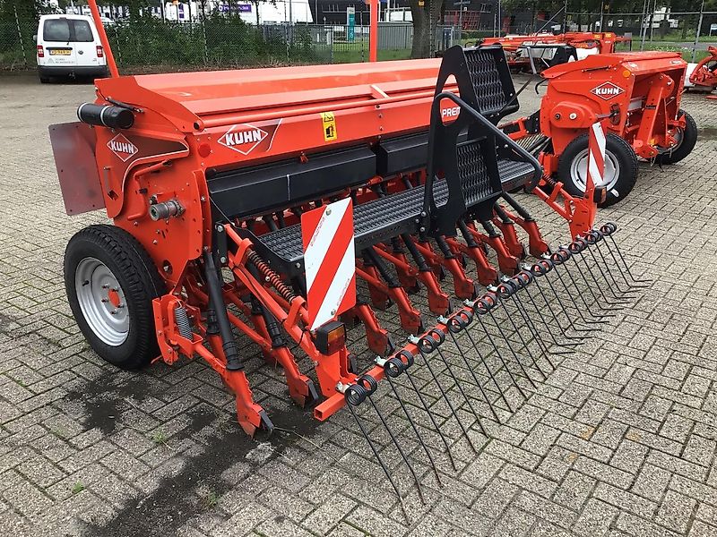 Kuhn Premia 300