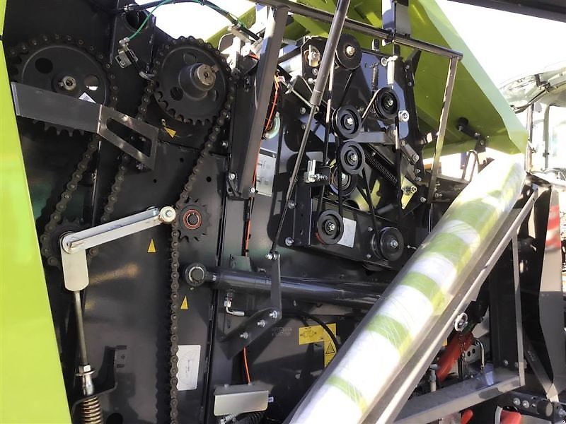 Claas PRESSE ROLLANT 520 RC