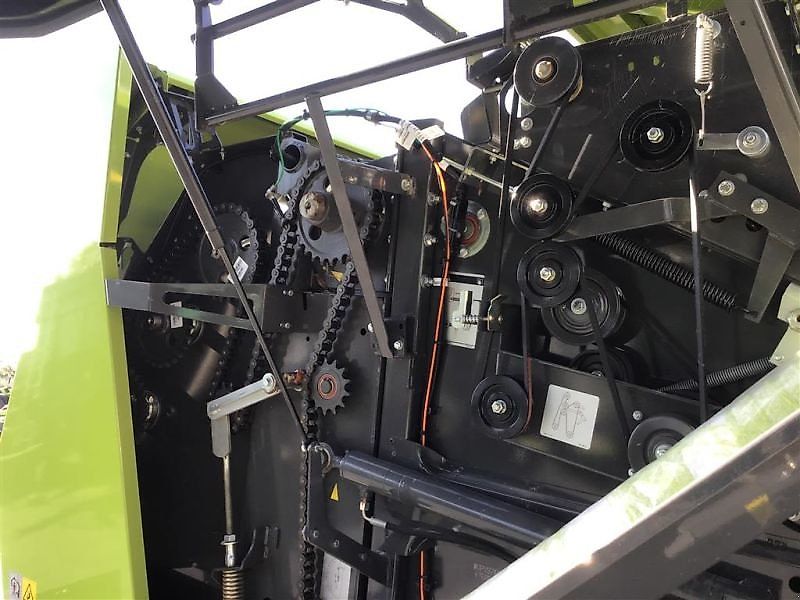 Claas PRESSE ROLLANT 520 RC