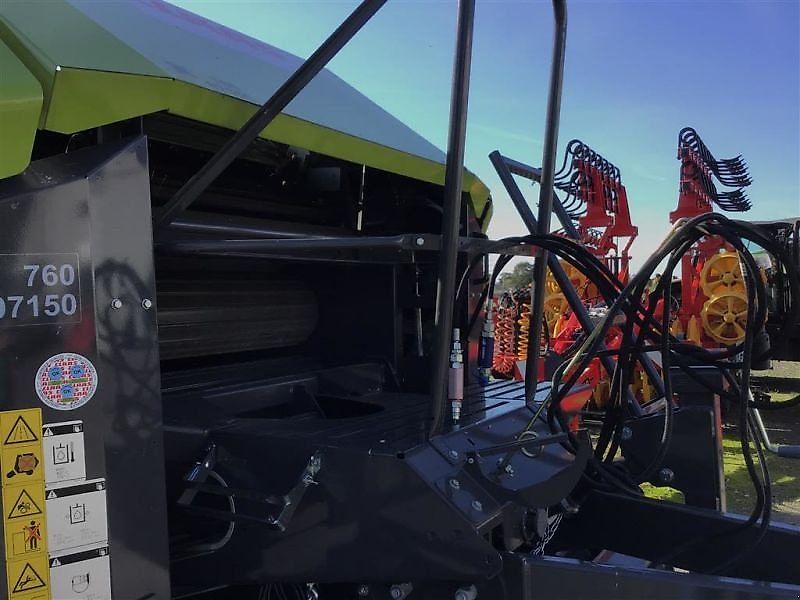 Claas PRESSE ROLLANT 520 RC