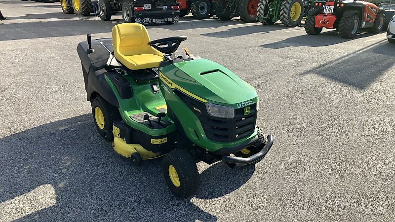 John Deere X167R