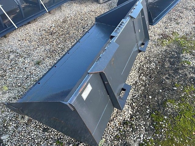 New Holland 1,83M MED BESLAG