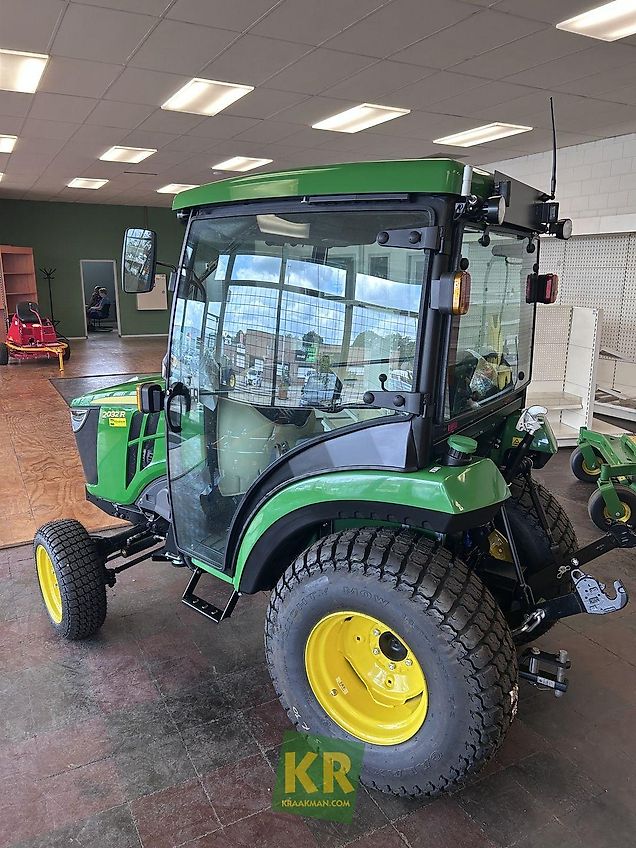 John Deere 2032R #696233