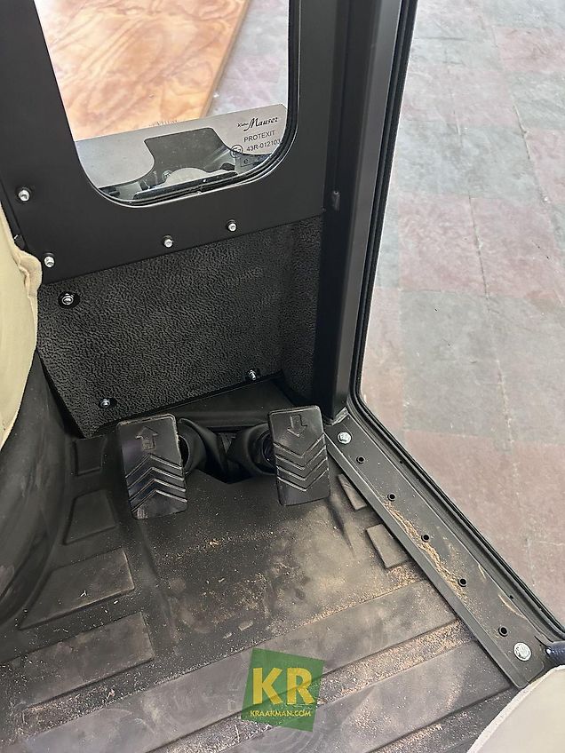 John Deere 2032R #696233