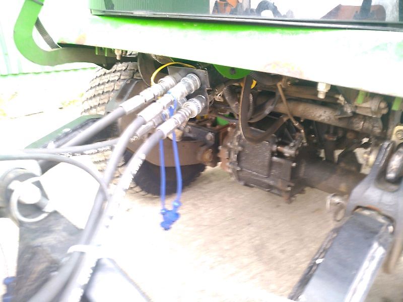 John Deere 1585 TerrainCut