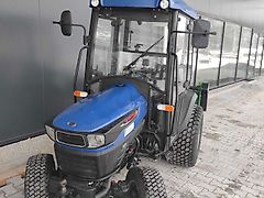 Farmtrac Kommunal Traktor Neu Schlepper 26 PS Allrad Hydrostat