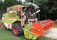 Claas DOMINATOR 88 SL MAXI + HEDER Claas DOMINATOR 88 SL MAXI + HEDER