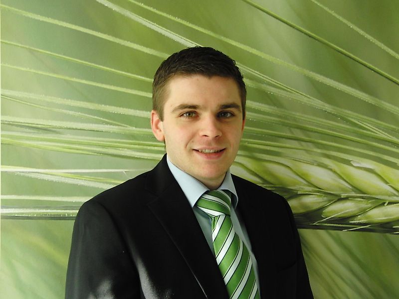 Kontaktinis asmuo Ponas Hermann Bangert