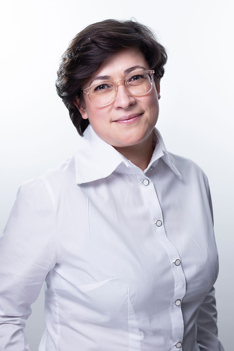 Kontaktinis asmuo Ponia Maria Chazbijewicz